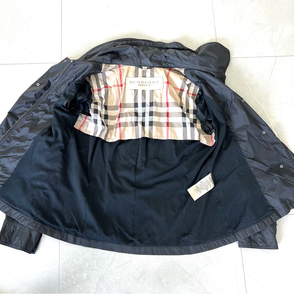 Burberry Black High-Collar Hooded Trench Jacket - Picture 10 of 16